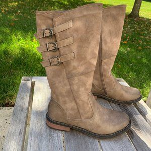 Patrizia-Trendy Spring Step Mid-calf boot Taupe Size 9 with Box